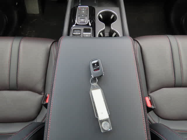 New 2026 Honda Pilot Black Edition image 32