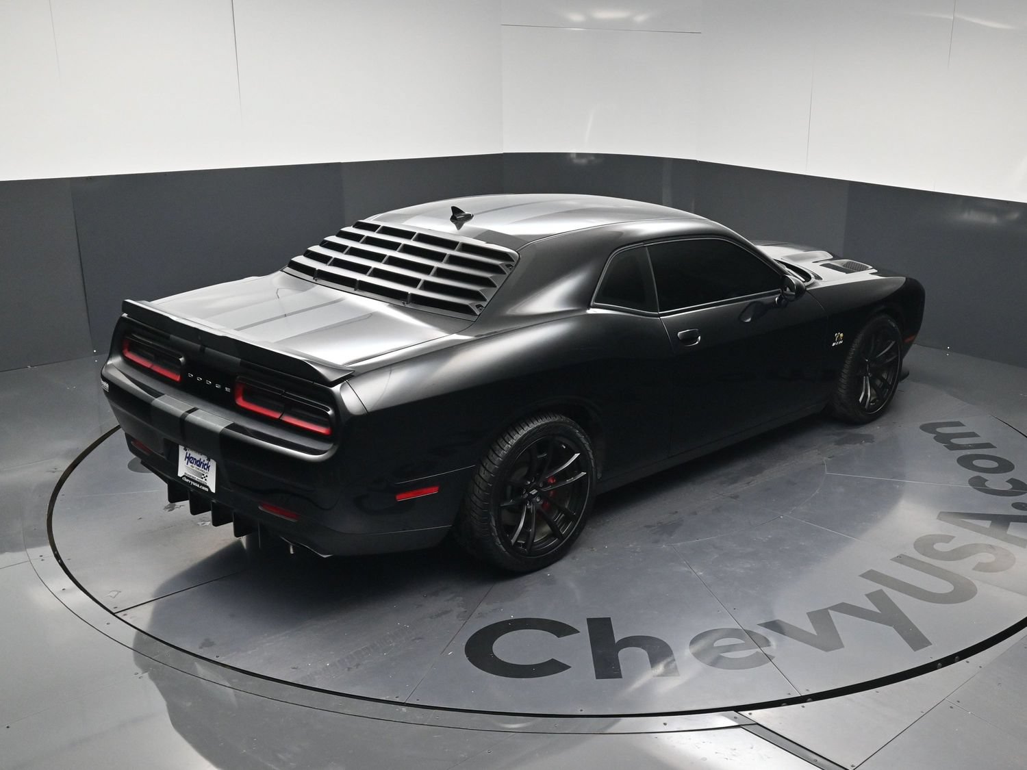 Used 2021 Dodge Challenger R/T Scat Pack RWD image 25
