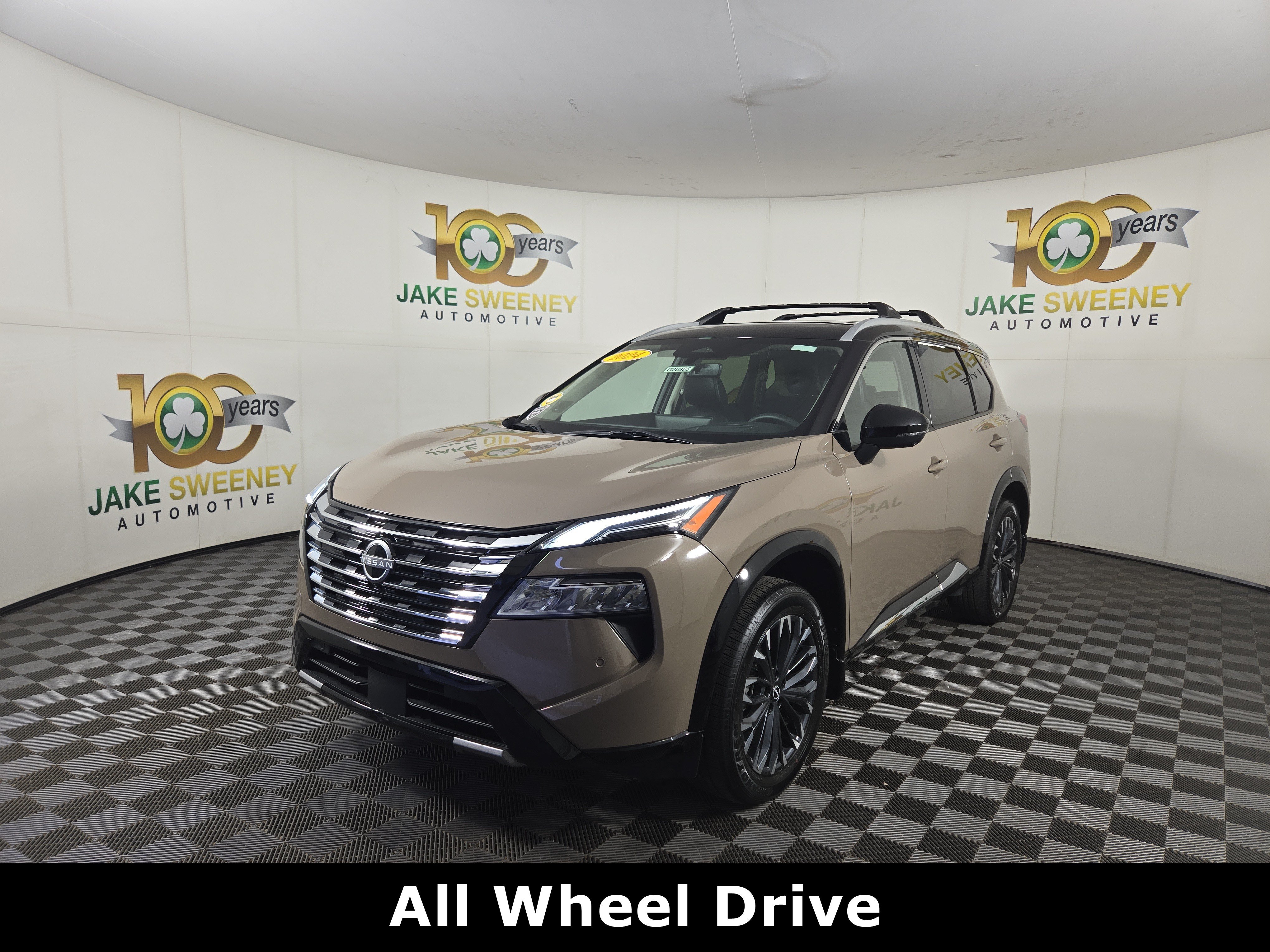 Used 2024 Nissan Rogue Platinum w/ Platinum Premium Package AWD/4WD image 3