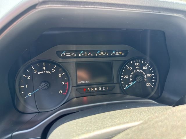 Used 2015 Ford F150 XL w/ Equipment Group 101A Mid RWD image 9