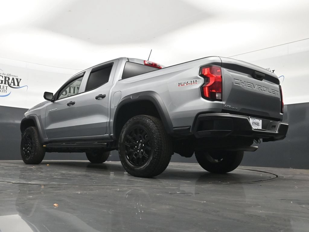Used 2023 Chevrolet Colorado Trail Boss AWD/4WD image 30