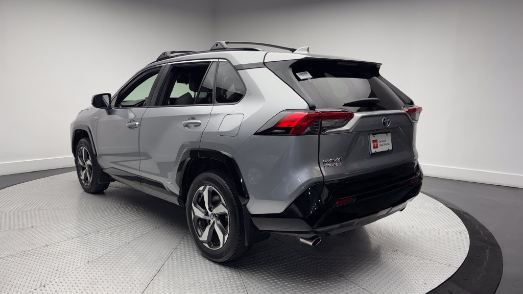 Certified 2024 Toyota RAV4 SE w/ Weather & Moonroof Package AWD/4WD image 40