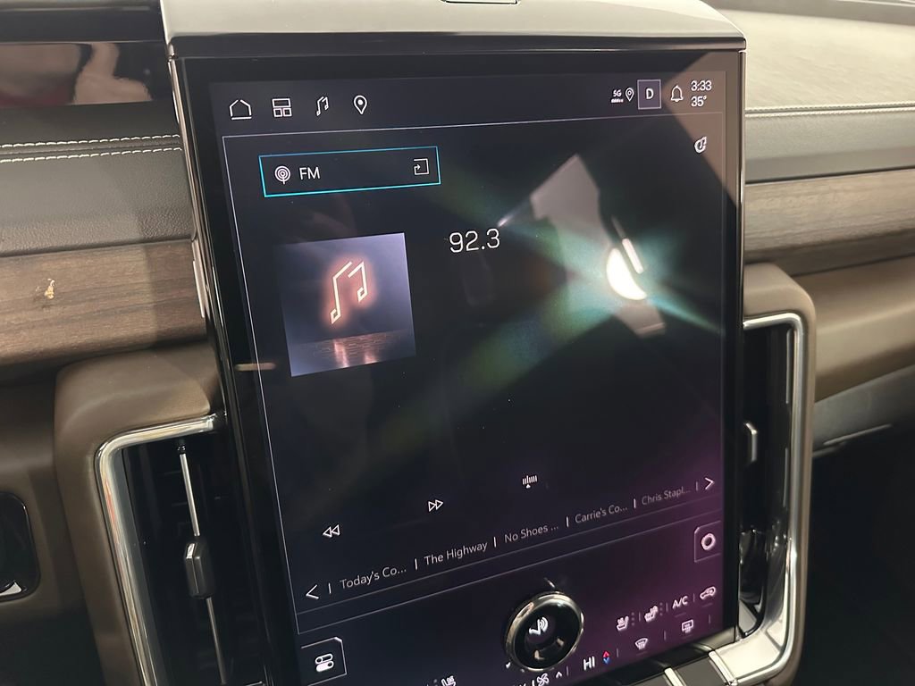 Used 2025 GMC Yukon XL Denali Ultimate image 18