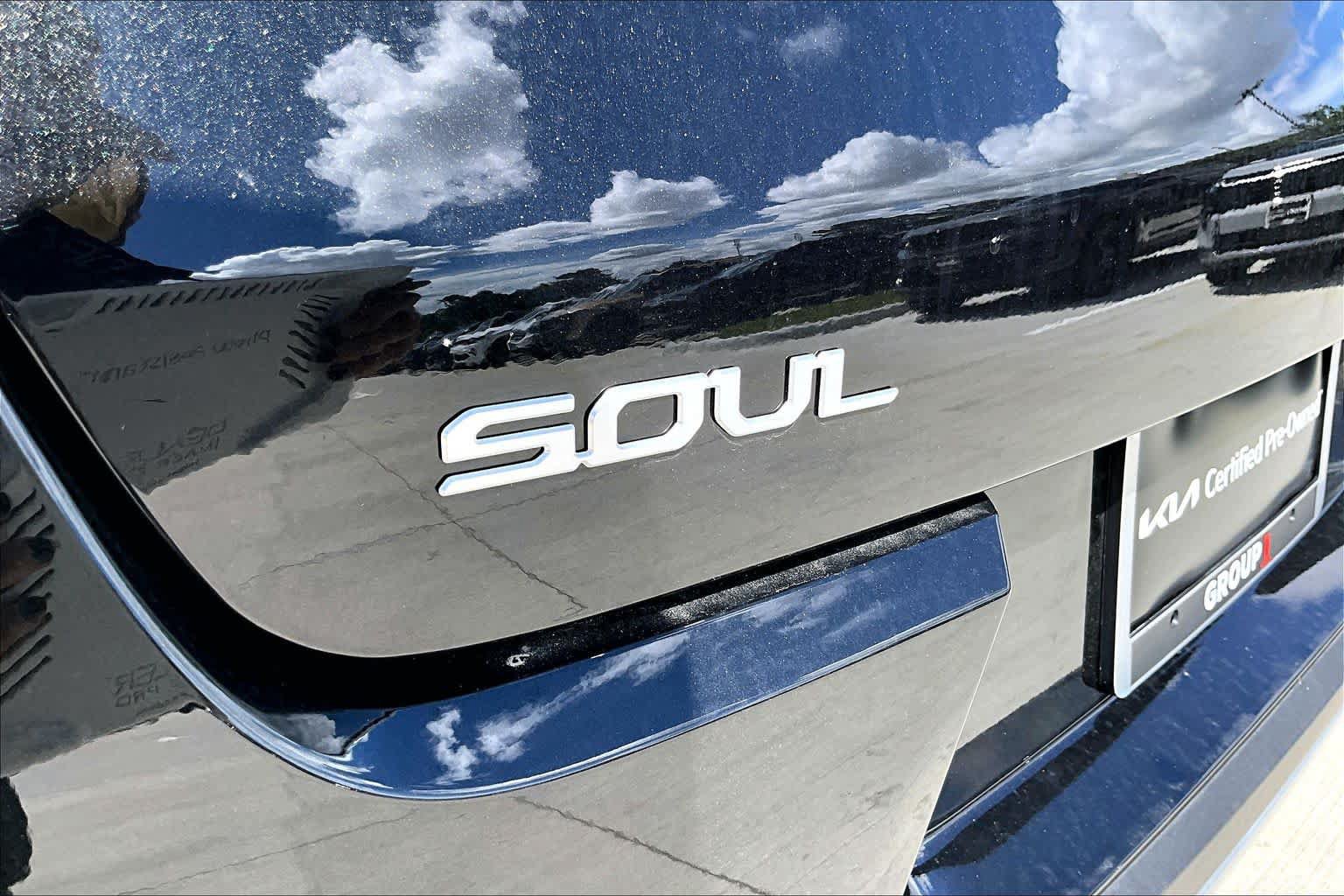 Certified 2025 Kia Soul LX w/ LX Technology Package FWD image 29