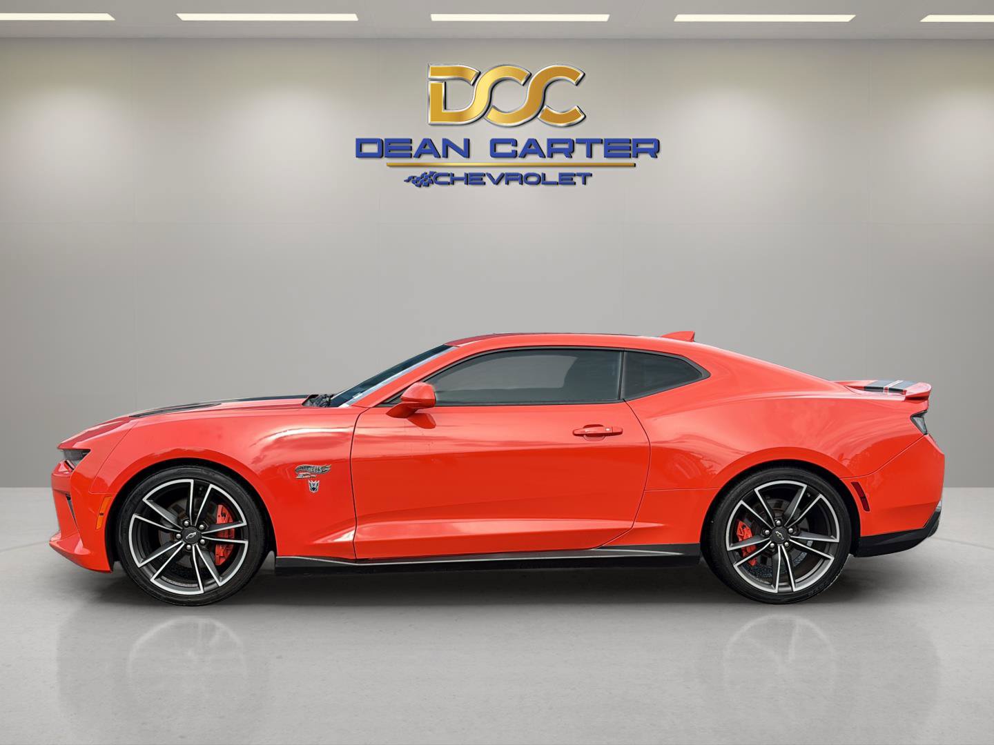 Used 2018 Chevrolet Camaro SS w/ Hot Wheels Edition RWD image 2