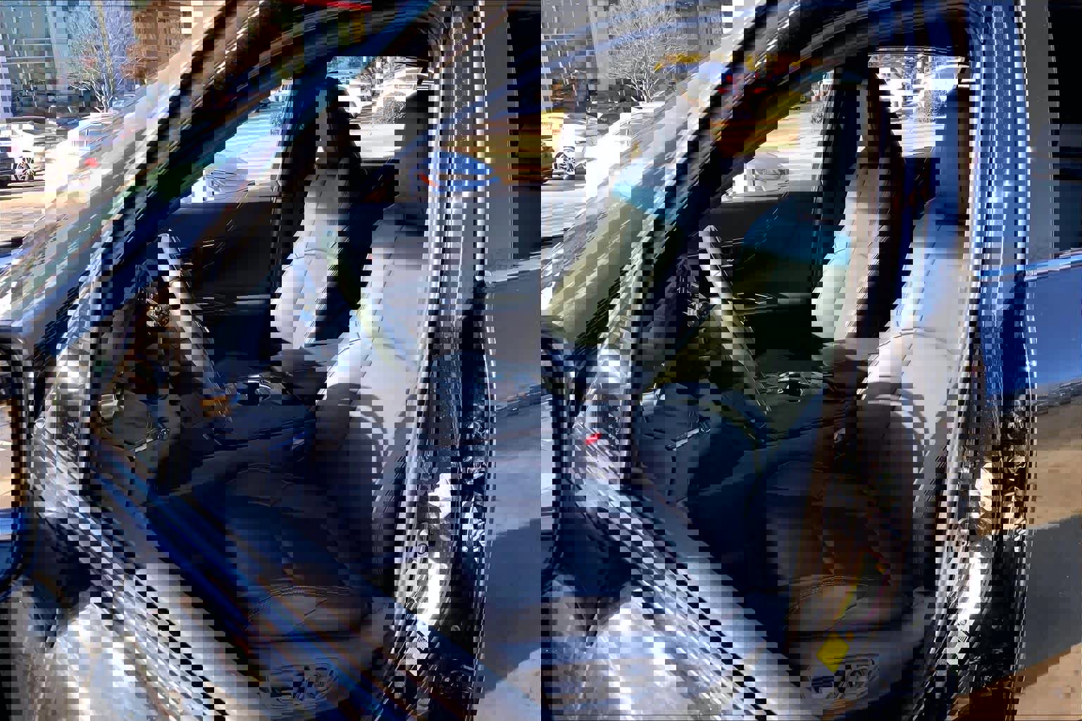 Used 2024 Toyota Venza Nightshade image 7