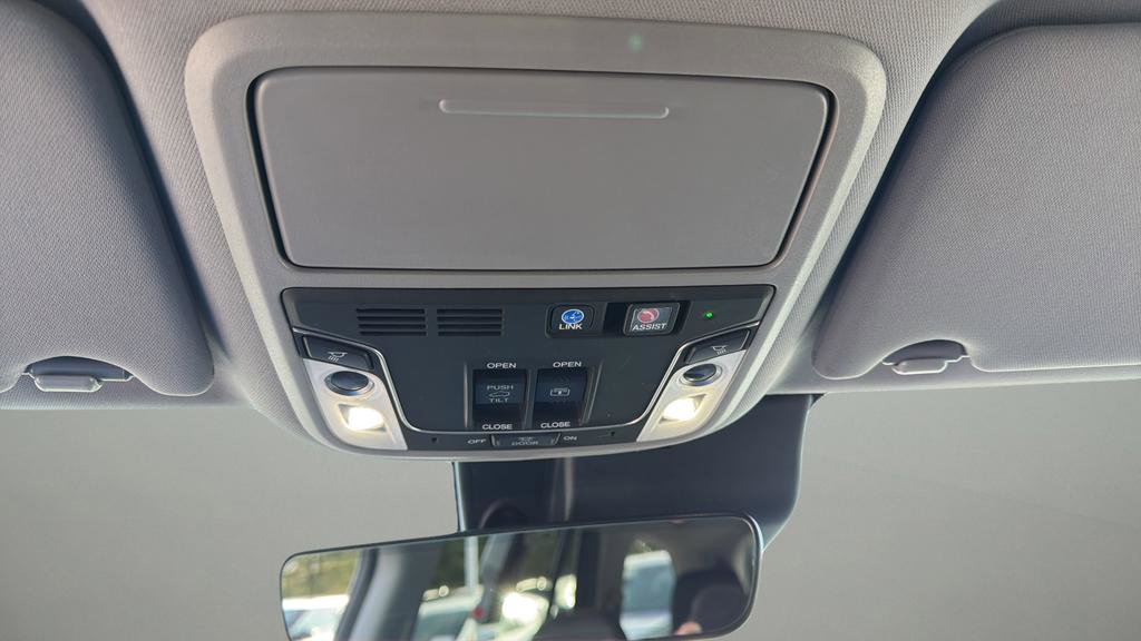 Used 2021 Honda Pilot Elite image 27