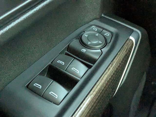 Used 2021 Chevrolet Silverado 1500 LT Trail Boss image 19