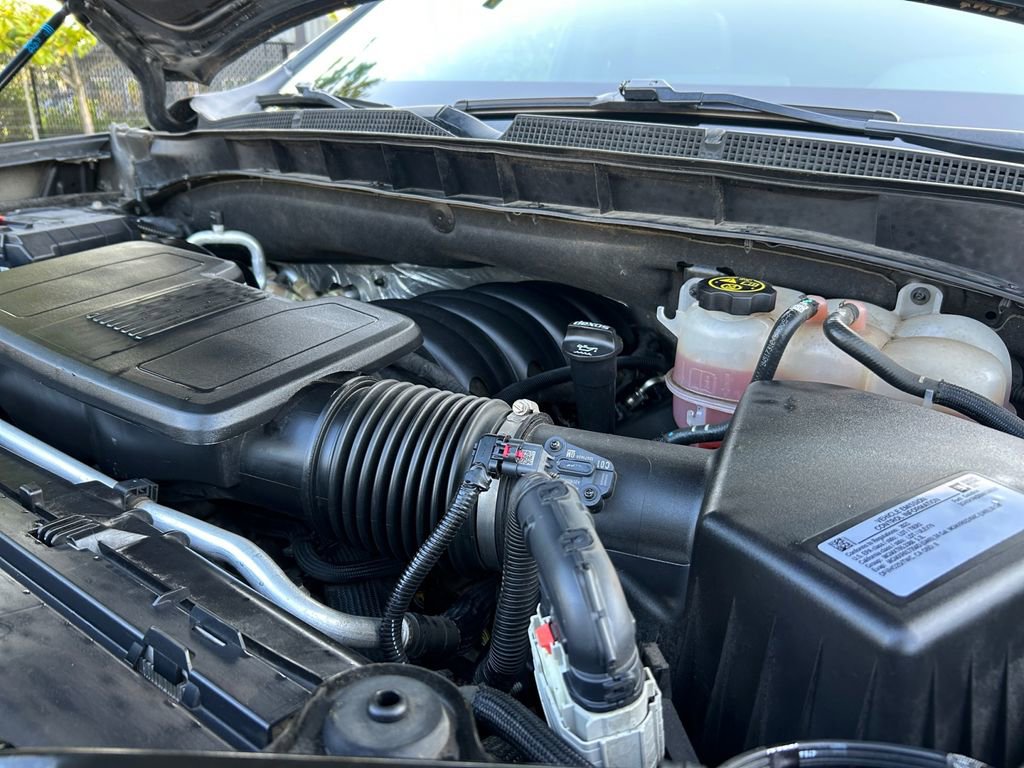 Used 2021 Chevrolet Tahoe RST image 31