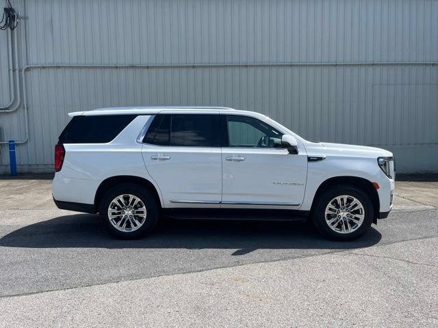 Used 2021 GMC Yukon SLT w/ SLT Premium Package AWD/4WD image 4