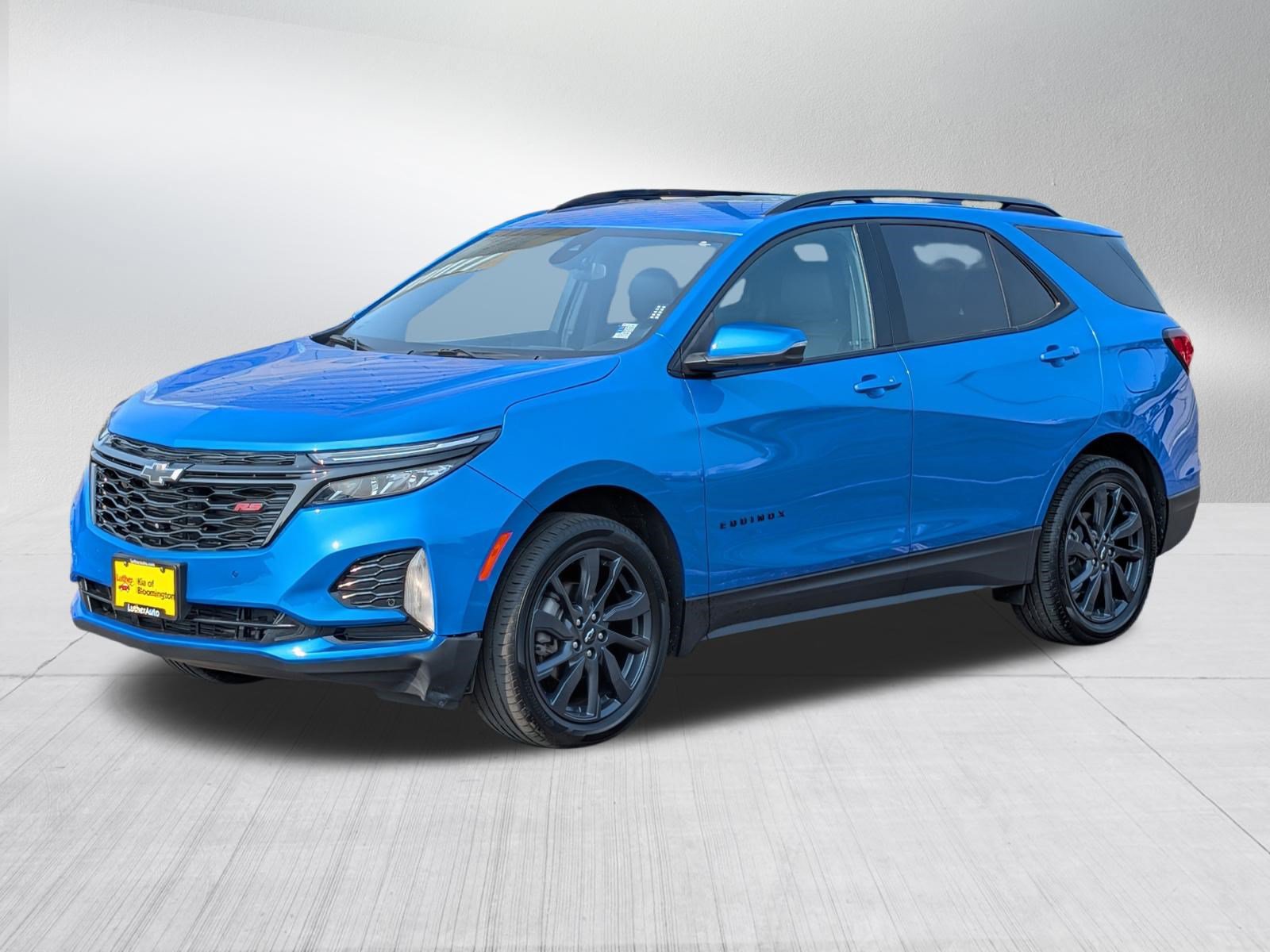 Used 2024 Chevrolet Equinox RS w/ RS Leather Package AWD/4WD image 3