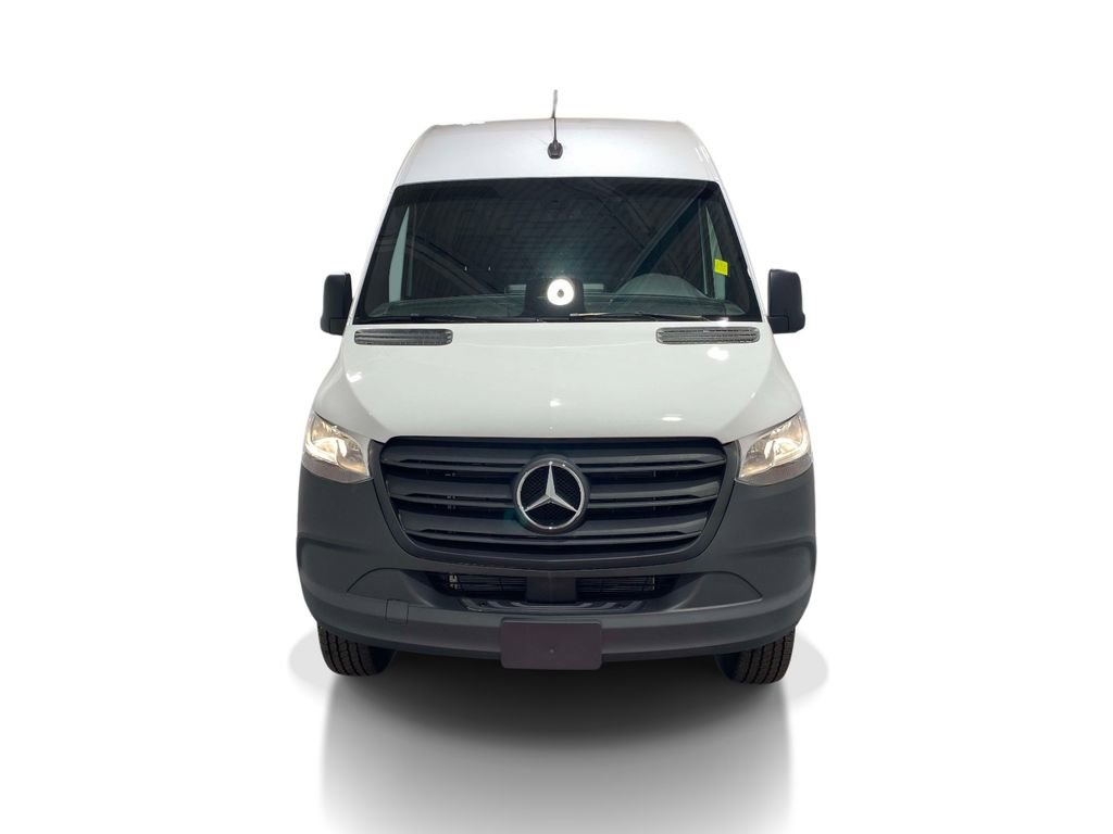 Used 2025 Mercedes-Benz Sprinter 2500 image 6