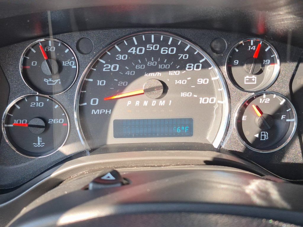 New 2025 Chevrolet Express 3500 w/ Power Convenience Package RWD image 12