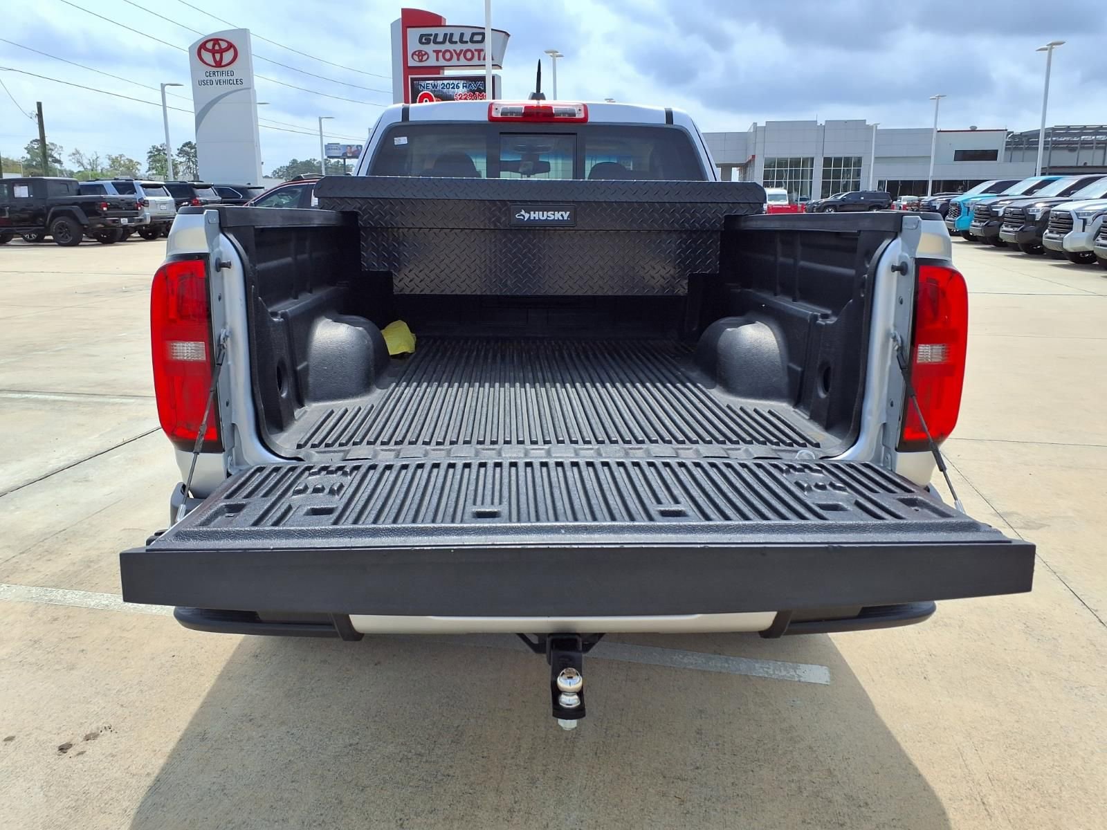 Used 2016 Chevrolet Colorado LT w/ LT Convenience Package image 8
