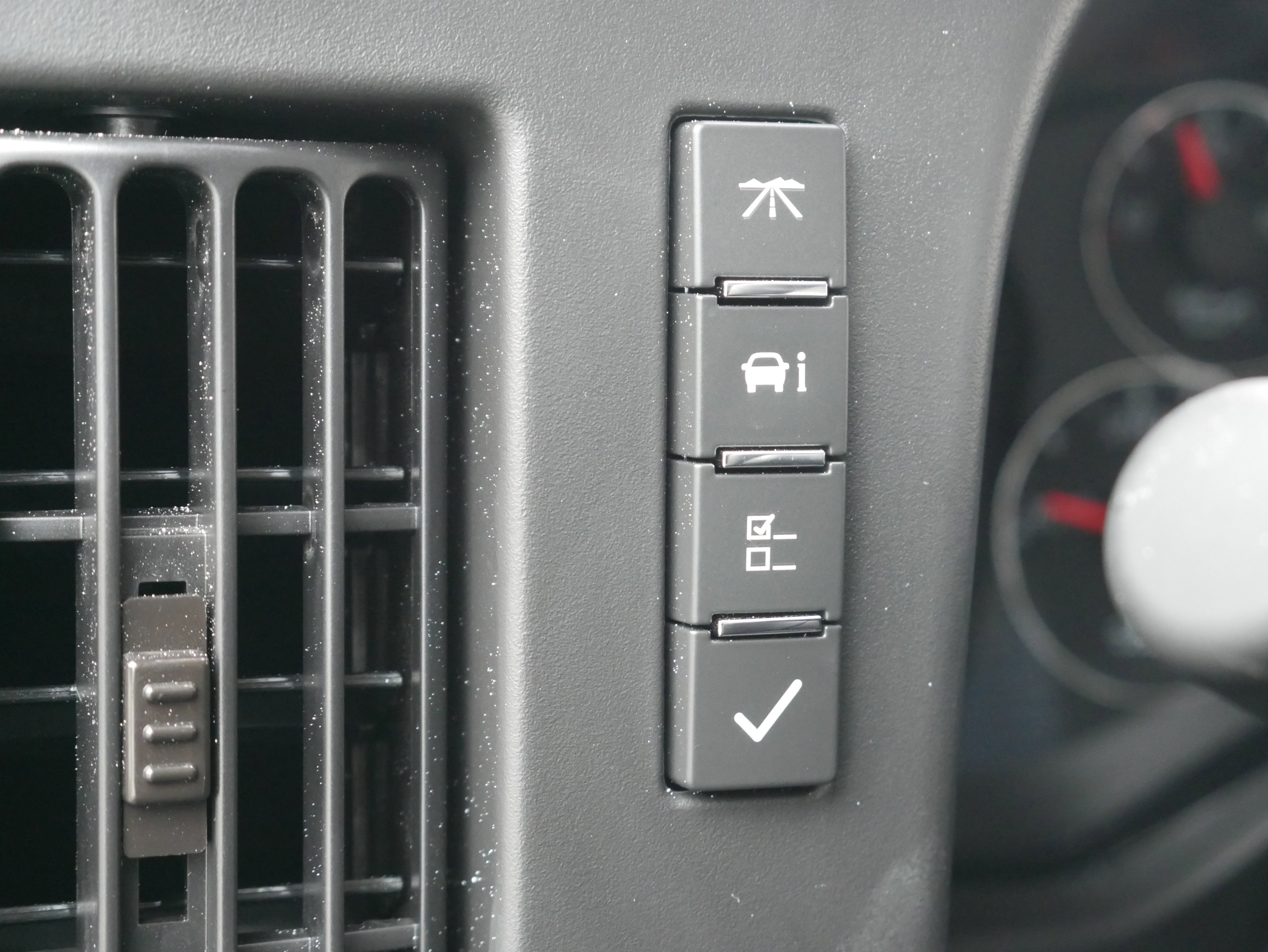 New 2025 Chevrolet Express 3500 w/ Power Convenience Package image 28