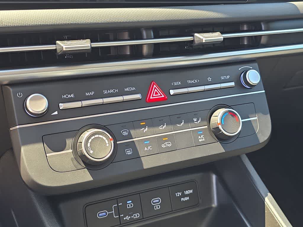 New 2026 Hyundai Tucson SE w/ Tow & Go Package FWD image 31