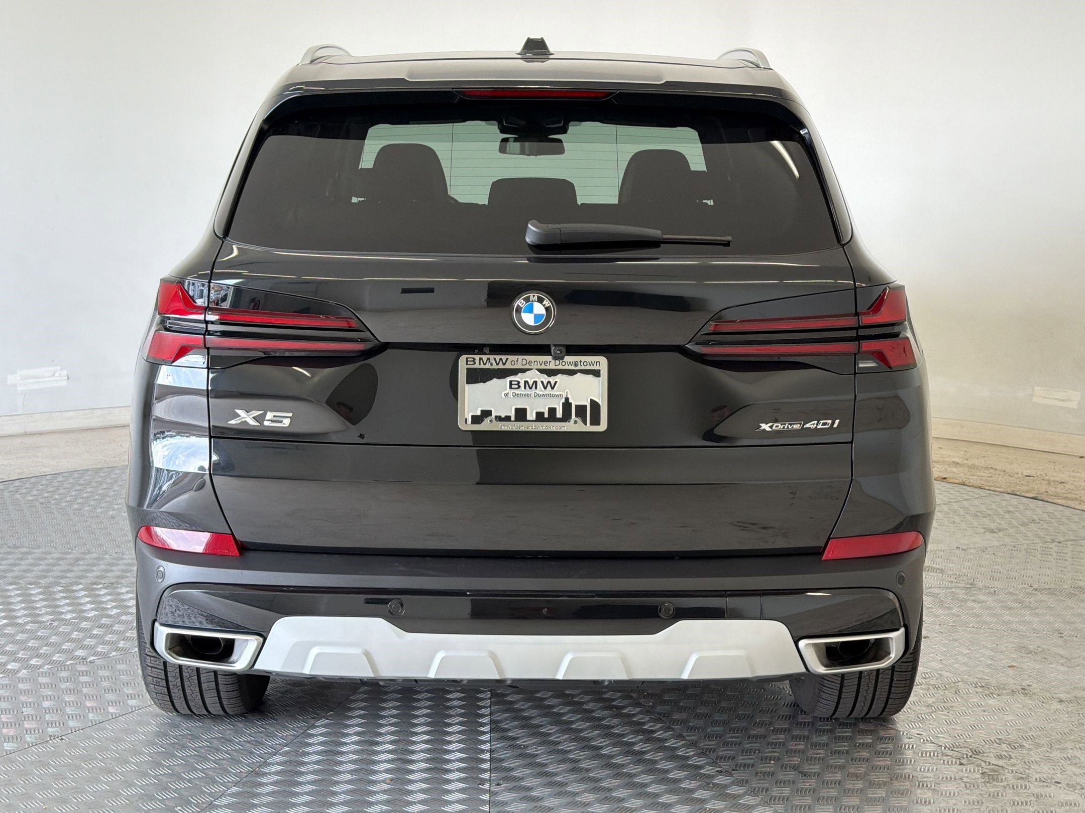 Used 2026 BMW X5 xDrive40i w/ Executive Package image 10