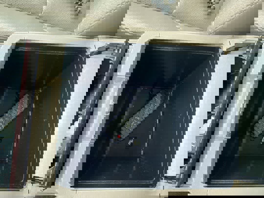 Used 2014 Lexus GX 460 w/ Premium Package image 21