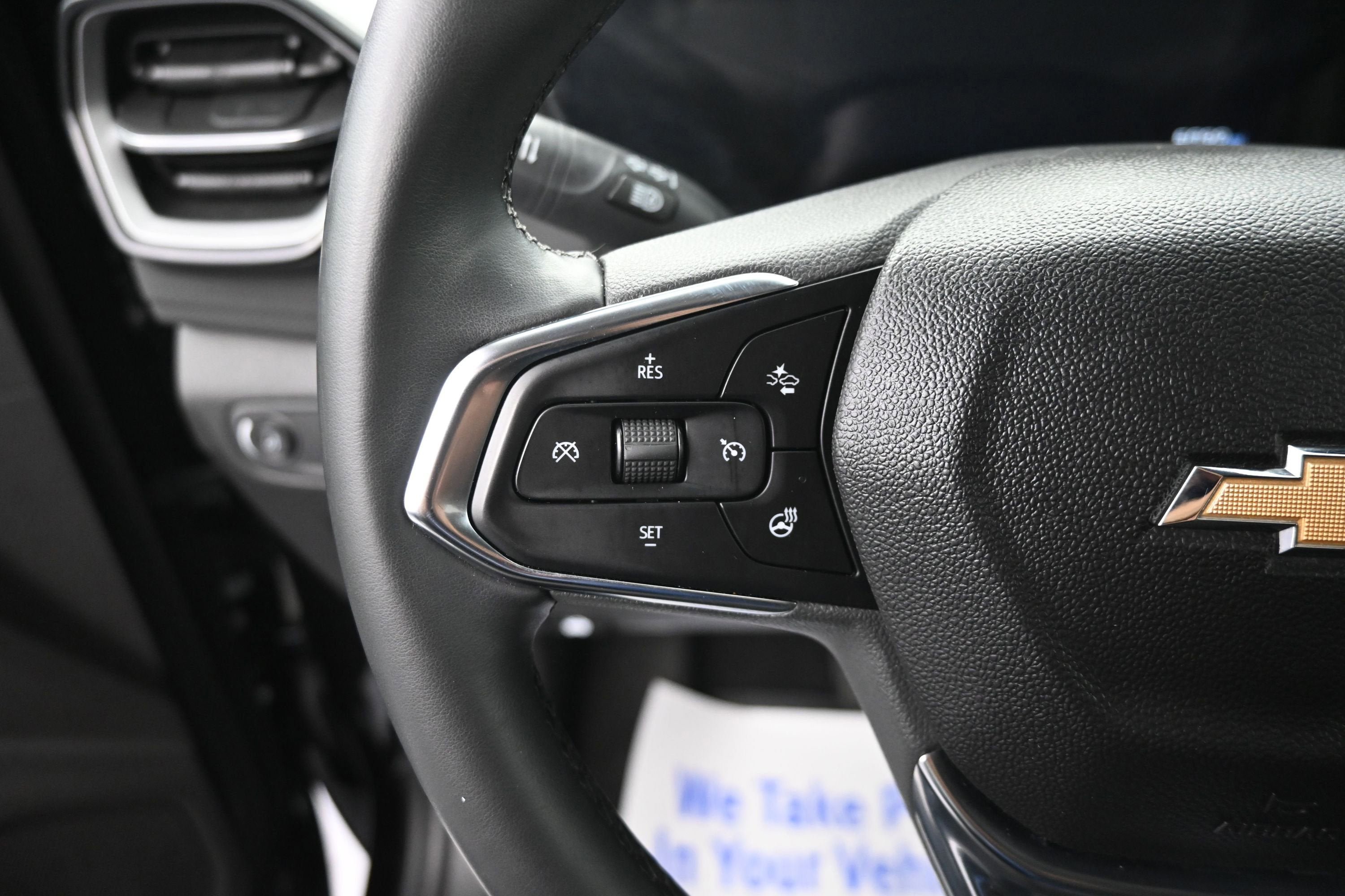 Used 2025 Chevrolet TrailBlazer LT w/ Convenience Package FWD image 12