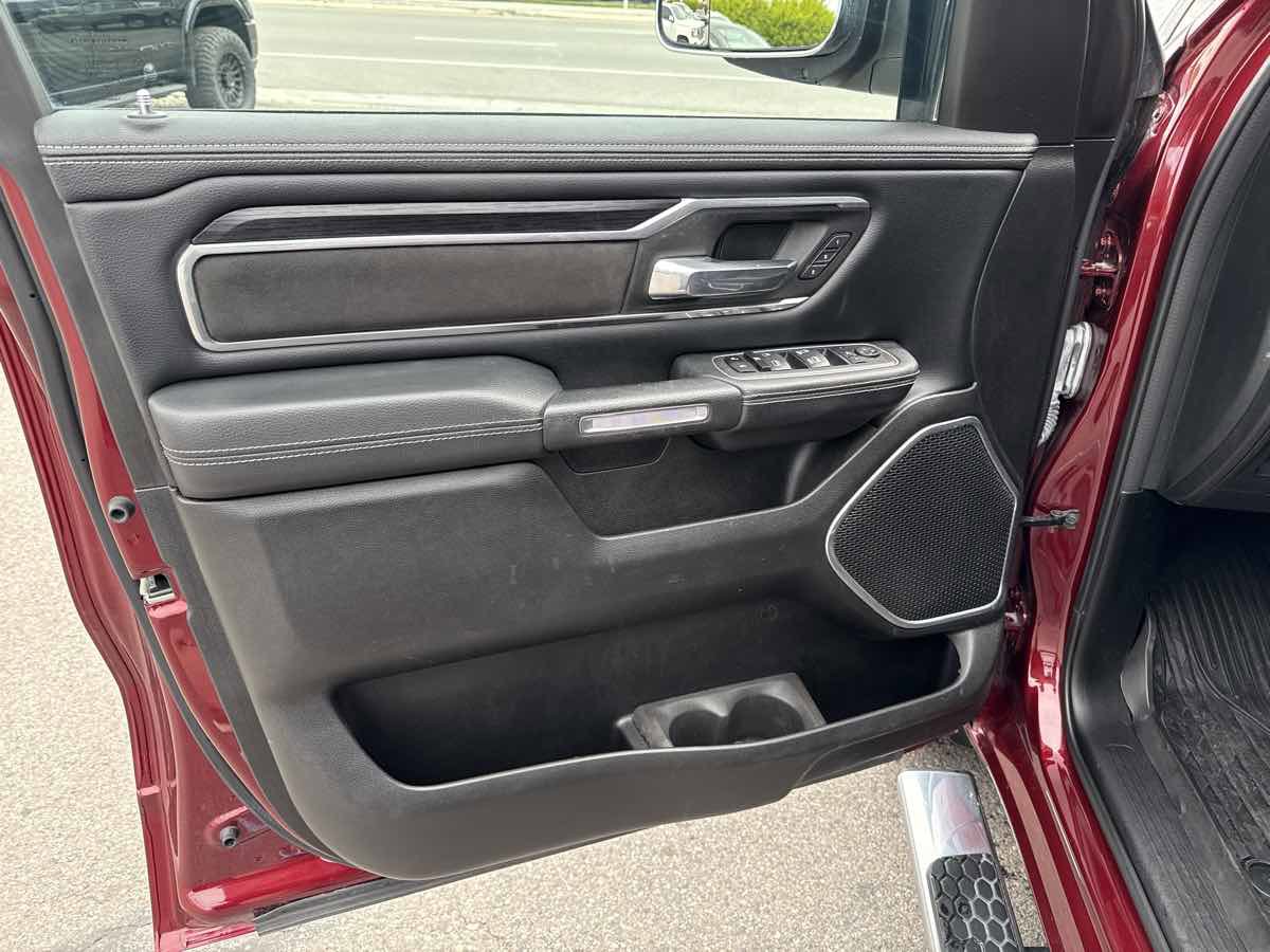 Used 2023 RAM 1500 Laramie image 12