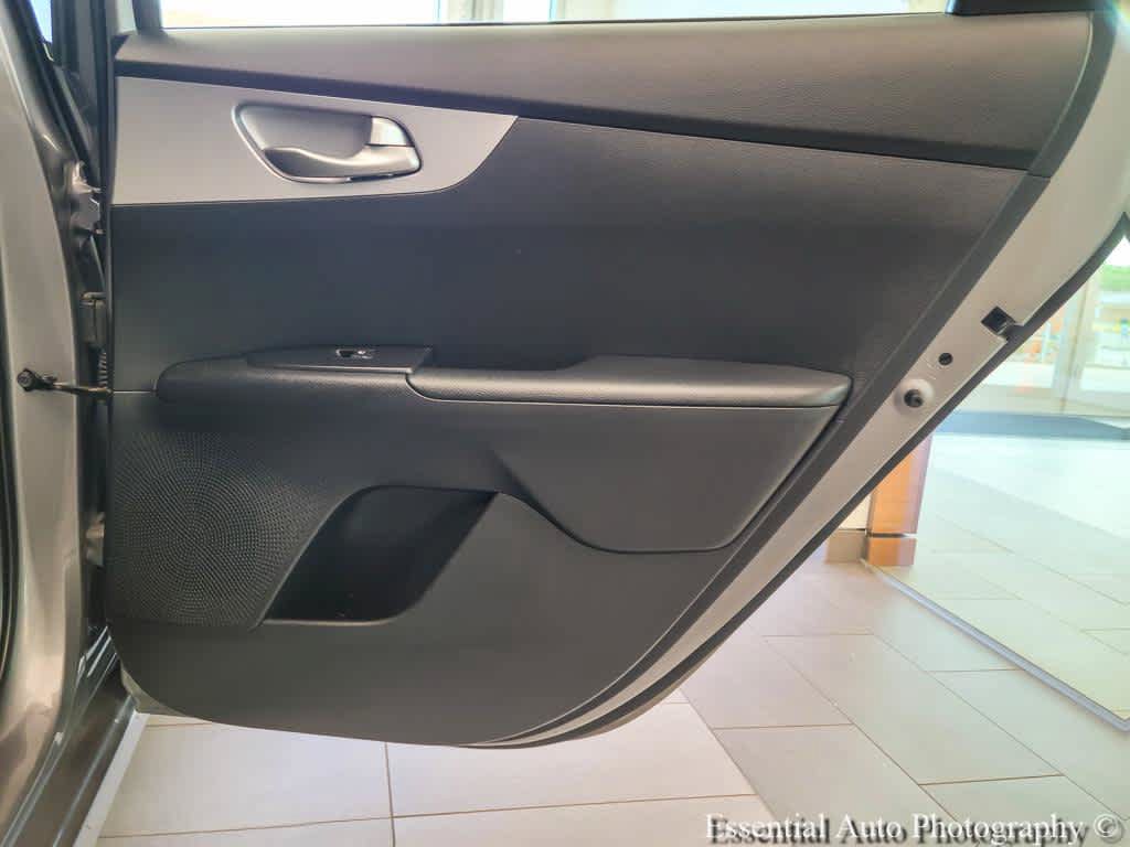 Used 2024 Kia Forte LXS FWD image 22
