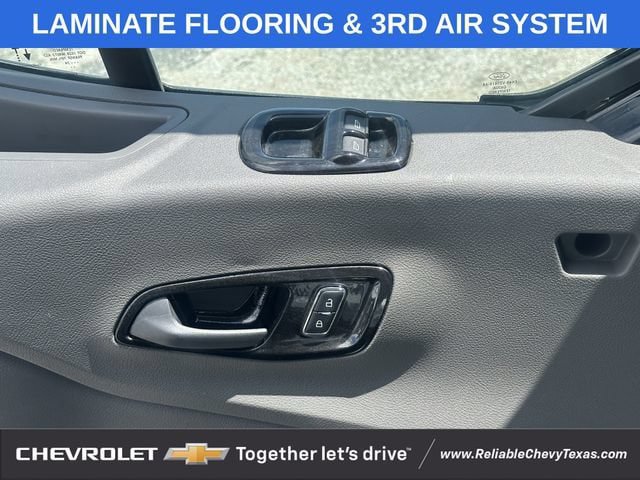 Used 2024 Ford Transit 150 Low Roof AWD image 27