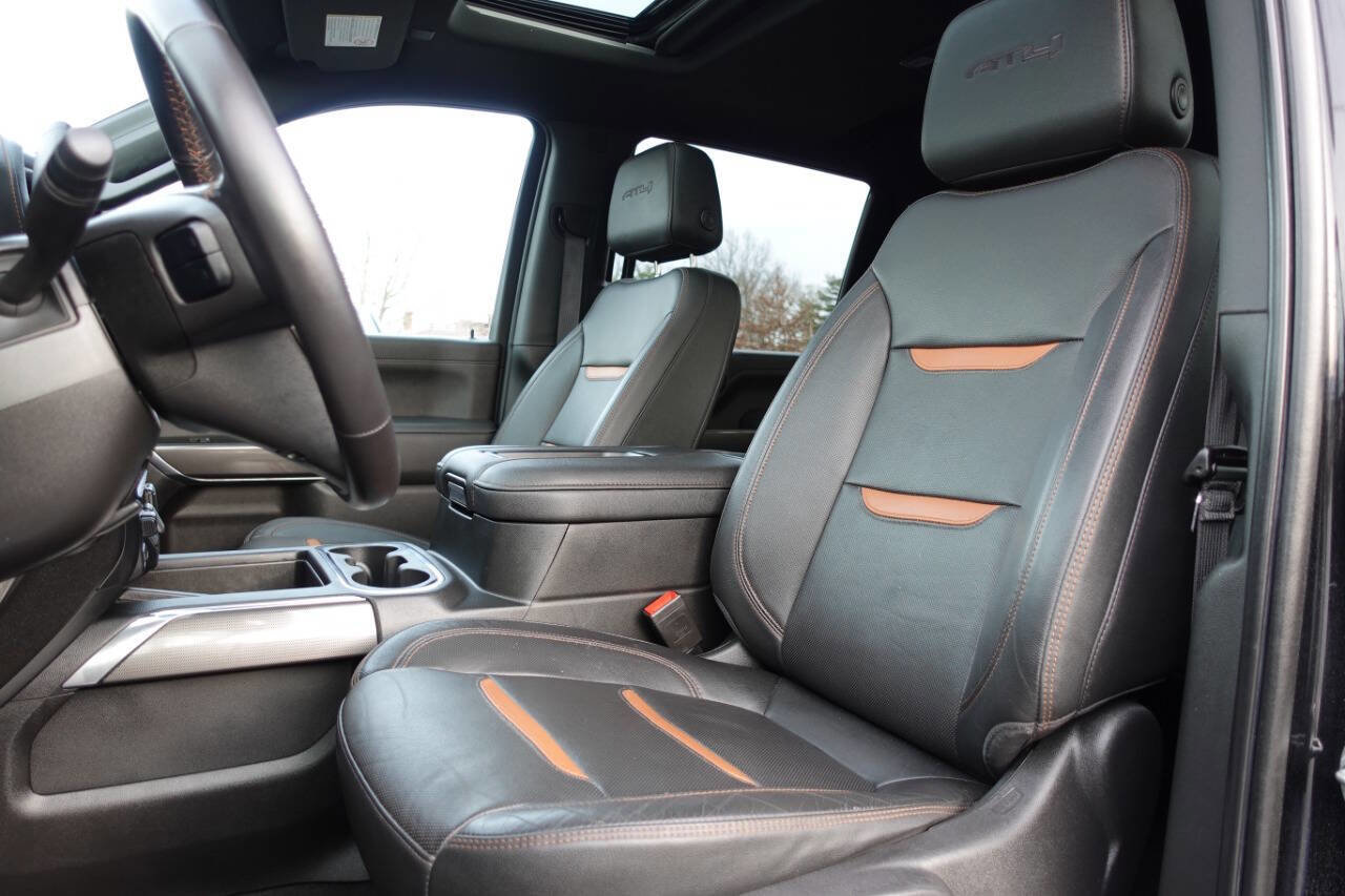 Used 2022 GMC Sierra 2500 AT4 w/ AT4 Preferred Package image 18