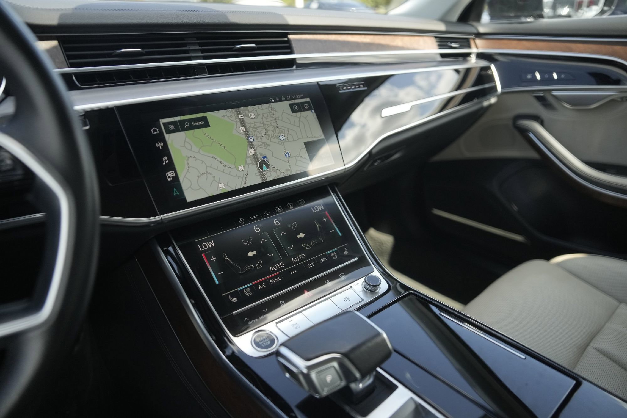 Certified 2022 Audi A8 L 3.0T image 16