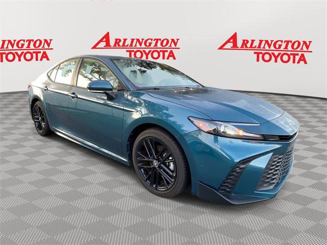 Certified 2025 Toyota Camry SE image 1