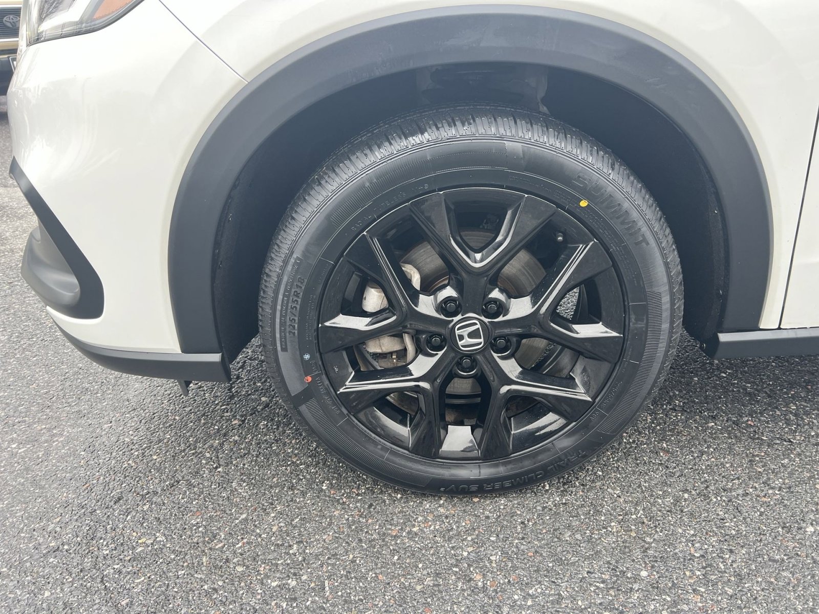 Used 2023 Honda HR-V Sport image 12