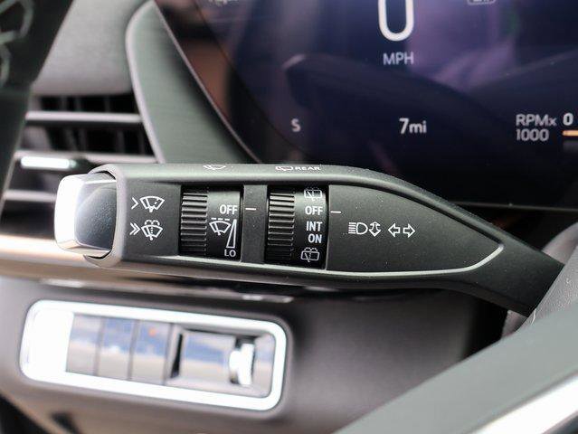 New 2025 Buick Envision Sport Touring image 25