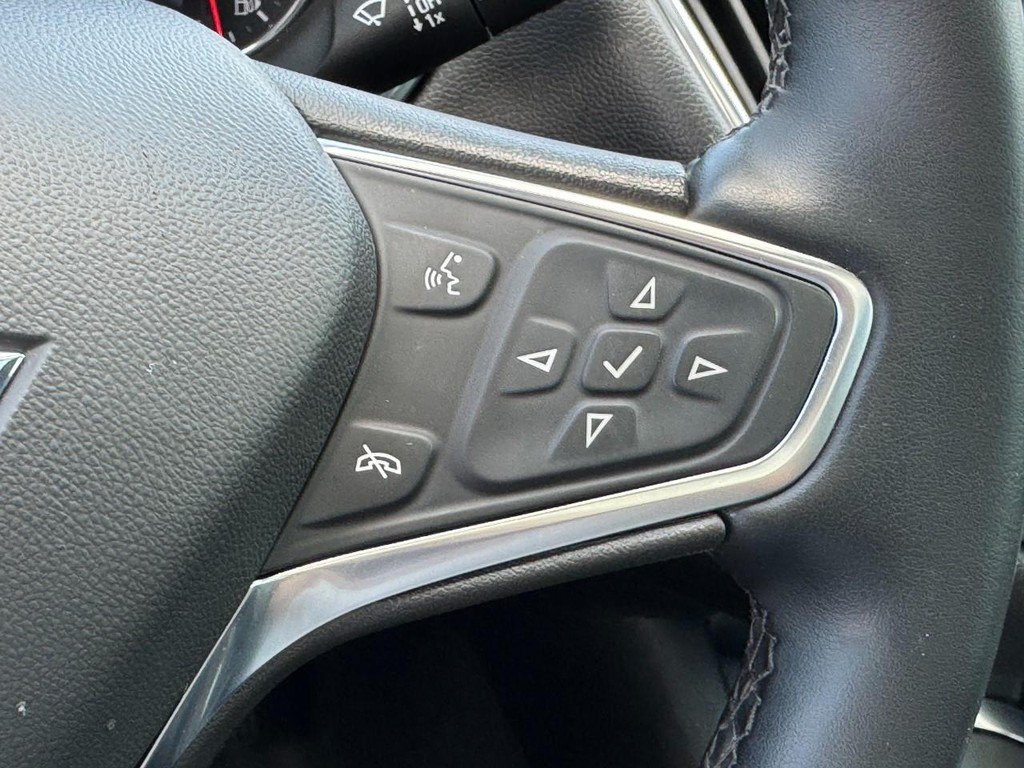 Used 2024 Chevrolet Malibu LT FWD image 19