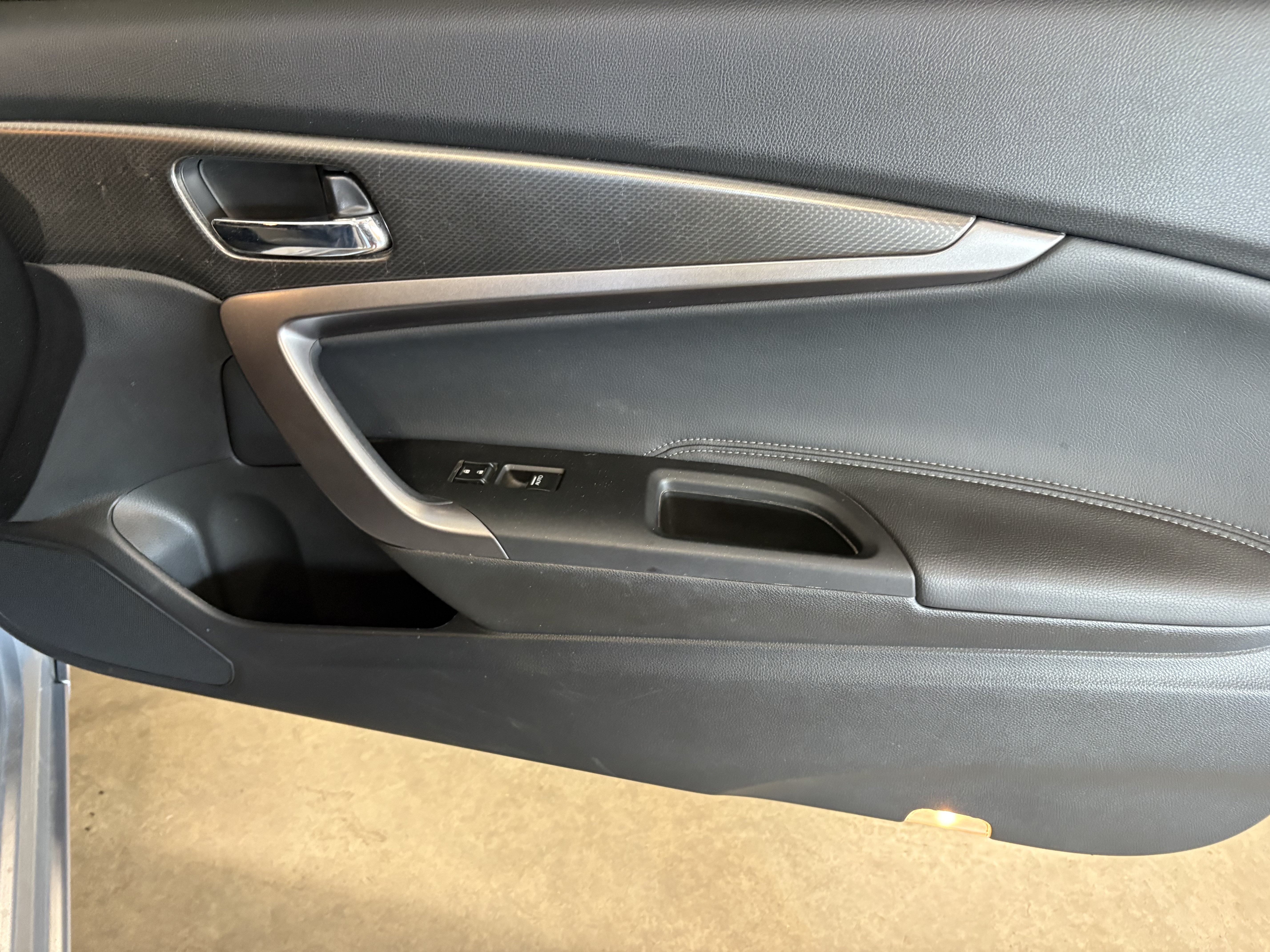 Used 2016 Honda Accord Touring image 30