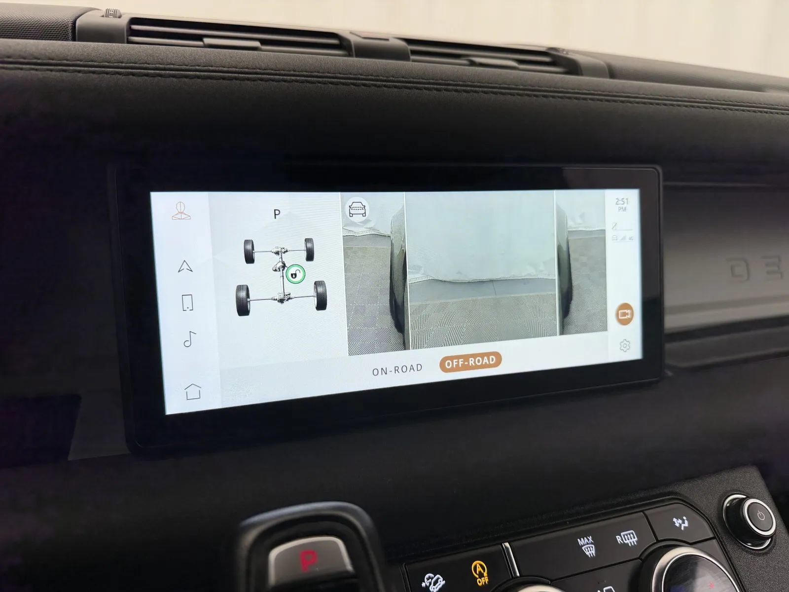 Used 2022 Land Rover Defender 90 AWD/4WD image 30