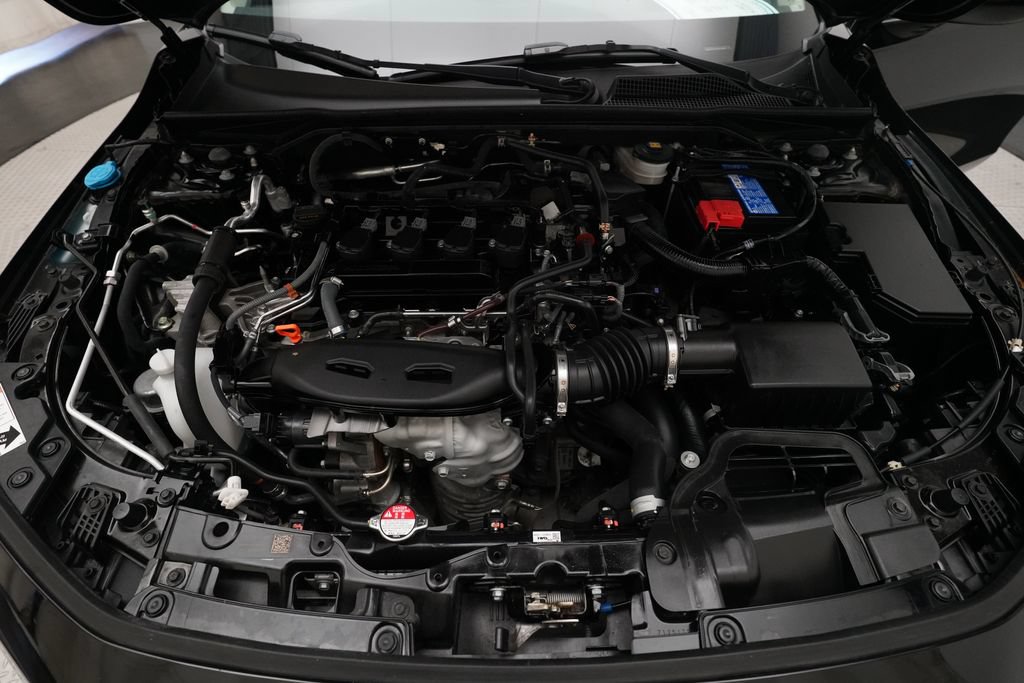 Used 2023 Honda Civic EX image 3