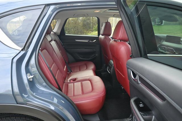 Used 2023 MAZDA CX-5 Carbon Edition image 21