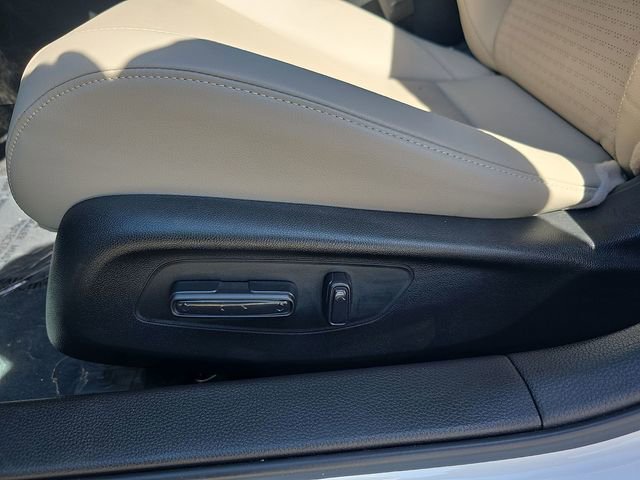 Used 2024 Honda Civic EX-L image 39