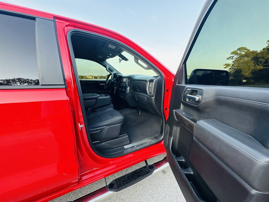 Used 2020 Chevrolet Silverado 1500 LT w/ Trailering Package image 14