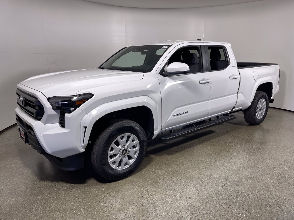 New 2026 Toyota Tacoma SR5 AWD/4WD image 7