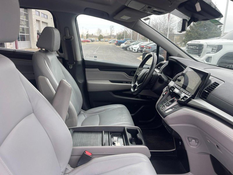 Used 2018 Honda Odyssey Touring image 4