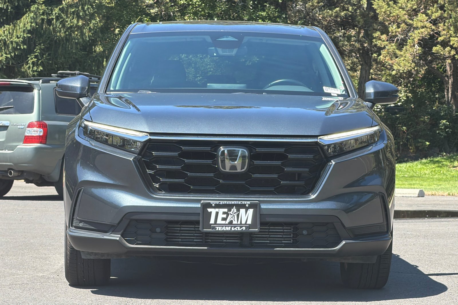 Used 2025 Honda CR-V EX-L image 9