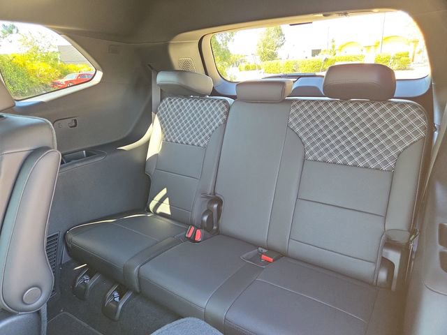 New 2026 GMC Acadia Denali w/ Super Cruise Package image 10