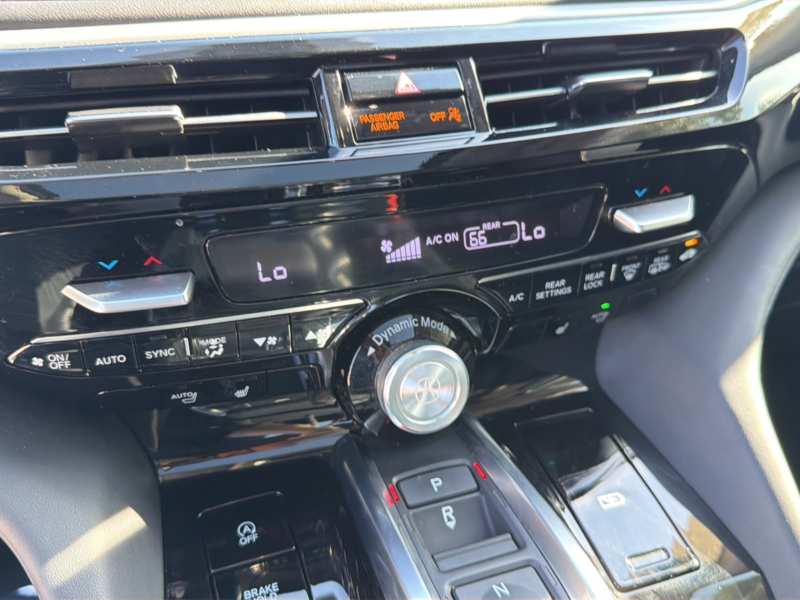 Used 2024 Acura MDX FWD w/ Technology Package image 27
