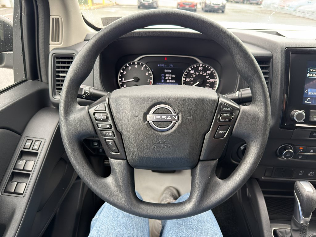 Used 2024 Nissan Frontier S AWD/4WD image 13