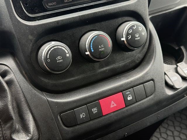 Used 2020 RAM ProMaster 1500 w/ Premium Appearance Group FWD image 22