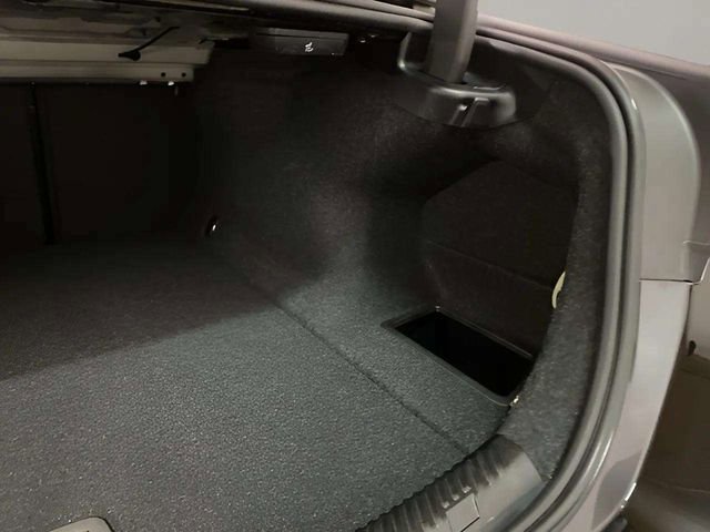 Used 2025 BMW i5 eDrive40i image 76