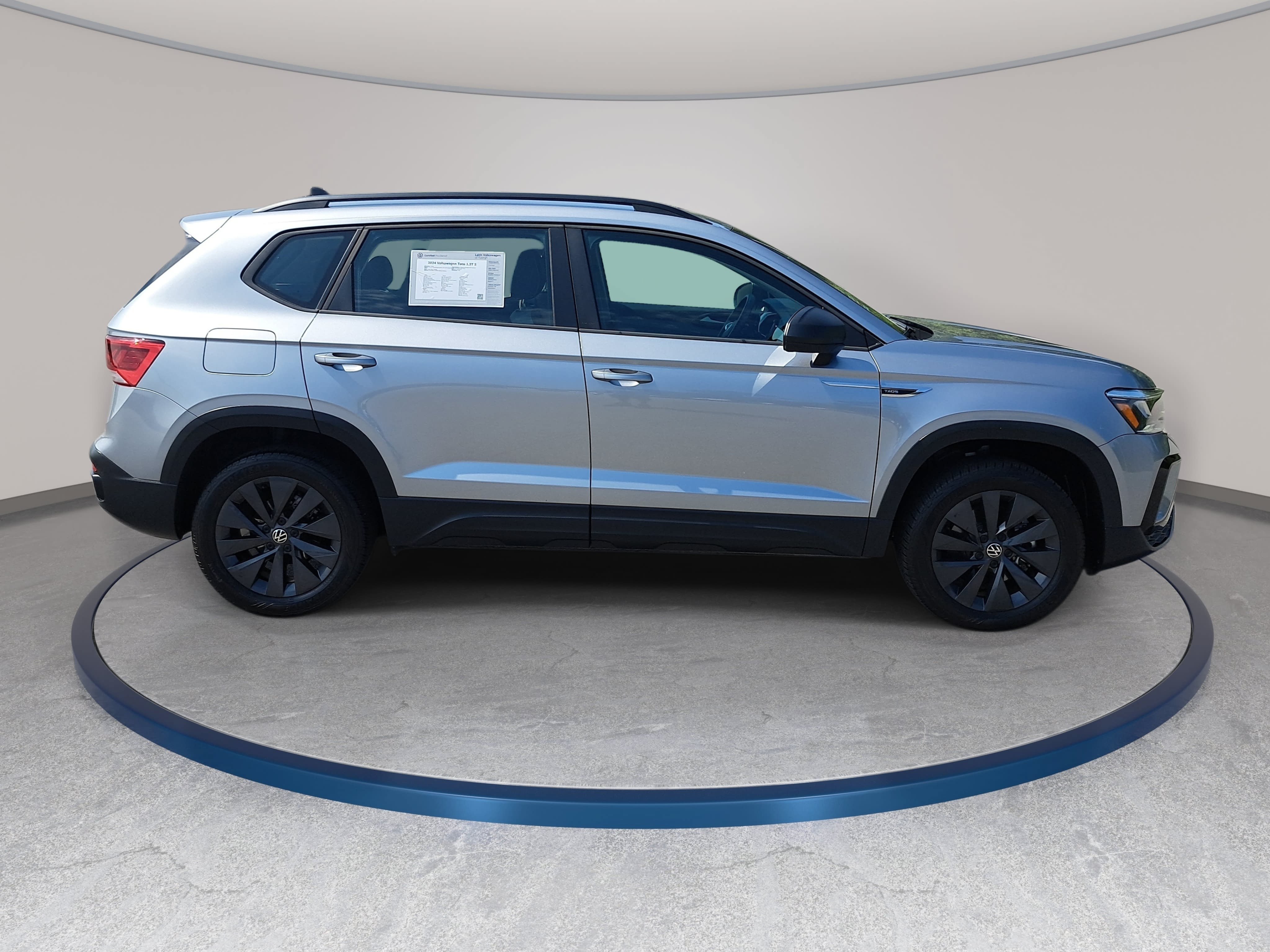 Certified 2024 Volkswagen Taos S FWD image 4
