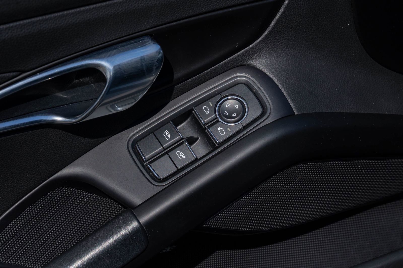 Used 2018 Porsche 718 Cayman S image 21