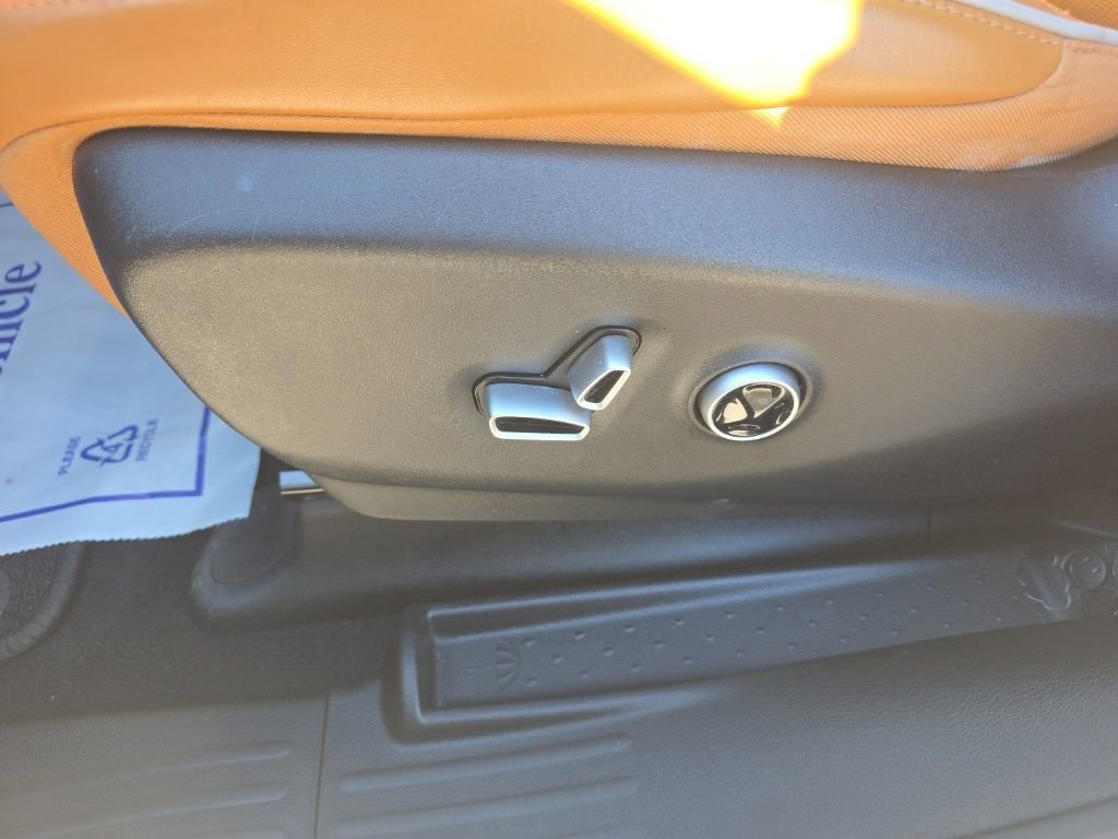 Used 2022 Chrysler Pacifica Pinnacle image 24