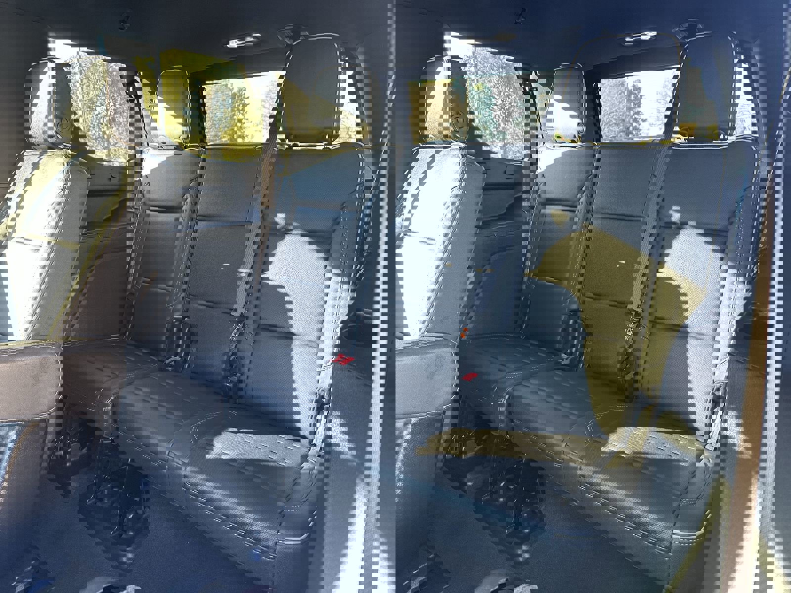 Used 2025 Chevrolet Tahoe Premier image 32